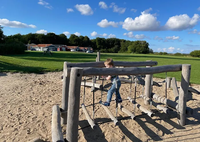 Enjoy Resorts Marina Fiskenaes 4* Grasten